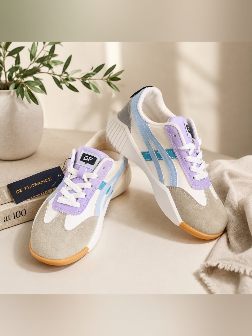De Florence Sneakers Lavender Blue Purple Suede Leather Italy Size 6